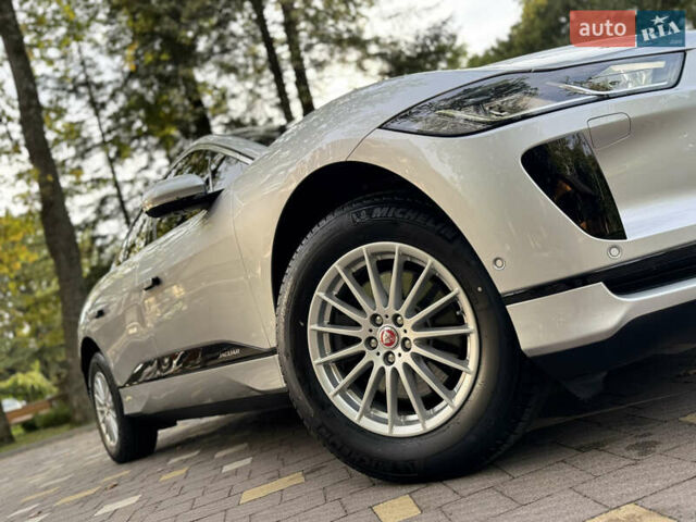 Серый Ягуар I-Pace, объемом двигателя 0 л и пробегом 158 тыс. км за 22950 $, фото 107 на Automoto.ua