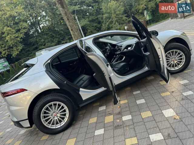 Серый Ягуар I-Pace, объемом двигателя 0 л и пробегом 158 тыс. км за 22950 $, фото 132 на Automoto.ua