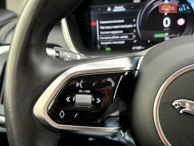 Серый Ягуар I-Pace, объемом двигателя 0 л и пробегом 190 тыс. км за 20500 $, фото 75 на Automoto.ua