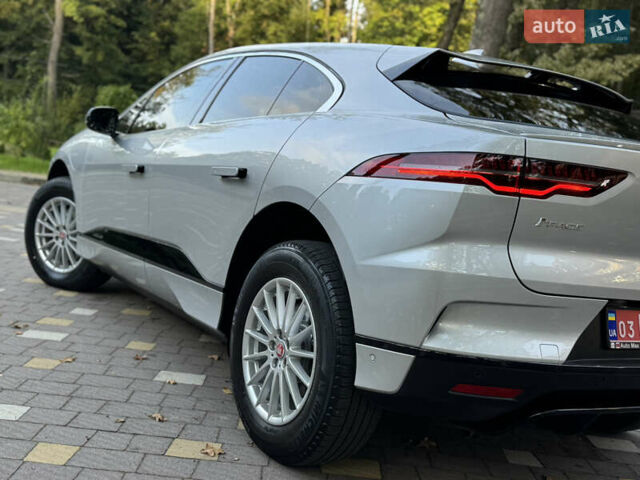 Серый Ягуар I-Pace, объемом двигателя 0 л и пробегом 158 тыс. км за 22950 $, фото 255 на Automoto.ua