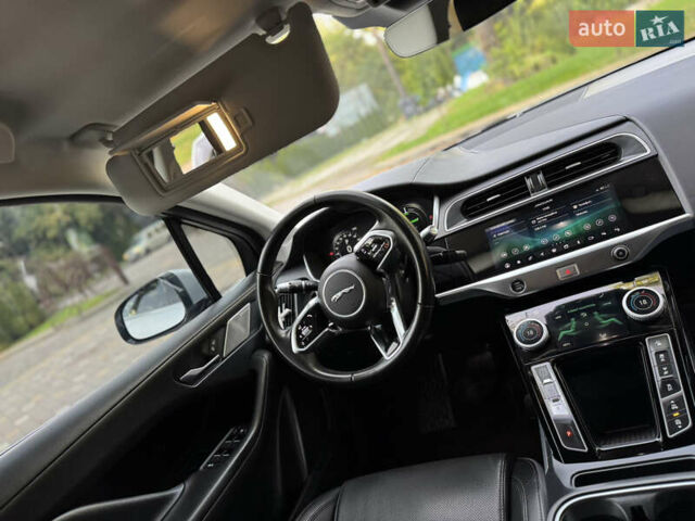Серый Ягуар I-Pace, объемом двигателя 0 л и пробегом 158 тыс. км за 22950 $, фото 165 на Automoto.ua