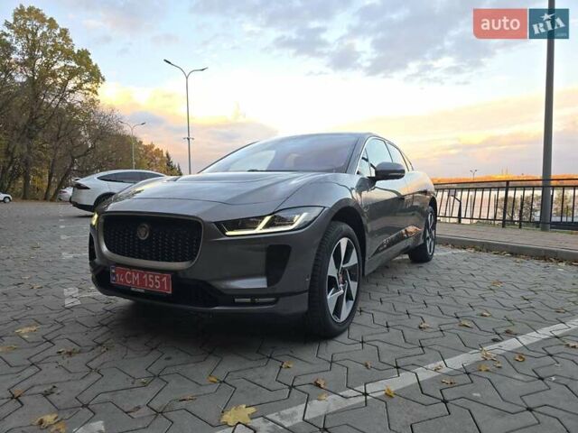 Серый Ягуар I-Pace, объемом двигателя 0 л и пробегом 97 тыс. км за 22950 $, фото 3 на Automoto.ua