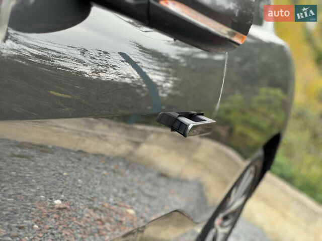 Серый Ягуар I-Pace, объемом двигателя 0 л и пробегом 80 тыс. км за 23900 $, фото 10 на Automoto.ua