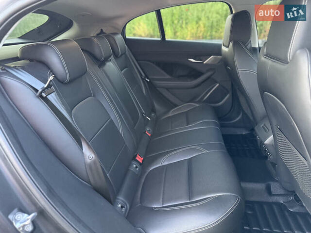 Серый Ягуар I-Pace, объемом двигателя 0 л и пробегом 144 тыс. км за 21998 $, фото 21 на Automoto.ua