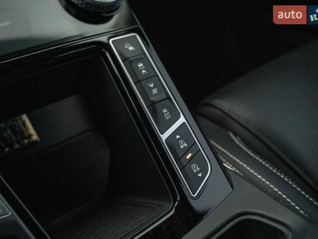Ягуар I-Pace 2019 в Черновцах на Automoto.ua Серый Ягуар I-Pace, объемом двигателя 0 л и пробегом 60 тыс. км за 29800 $, фото 25 на Automoto.ua
