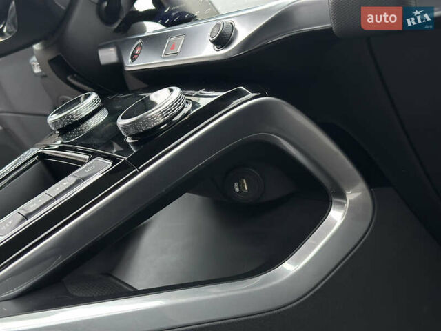 Серый Ягуар I-Pace, объемом двигателя 0 л и пробегом 94 тыс. км за 22900 $, фото 54 на Automoto.ua