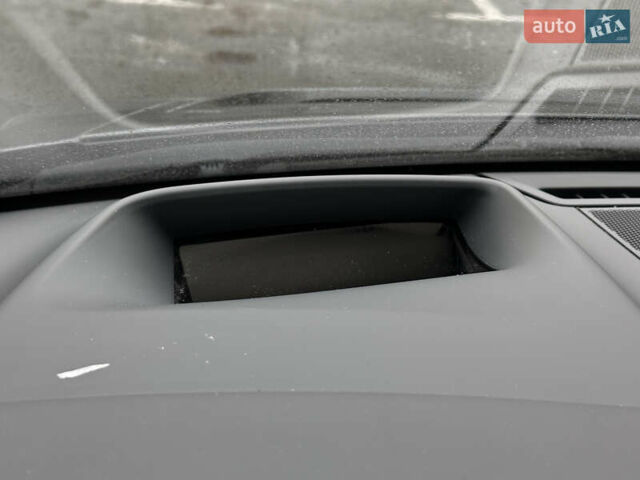 Серый Ягуар I-Pace, объемом двигателя 0 л и пробегом 163 тыс. км за 26500 $, фото 77 на Automoto.ua