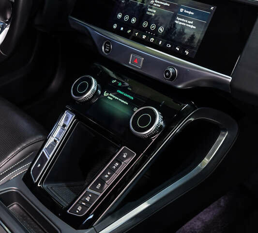 Серый Ягуар I-Pace, объемом двигателя 0 л и пробегом 60 тыс. км за 27500 $, фото 19 на Automoto.ua