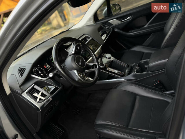 Серый Ягуар I-Pace, объемом двигателя 0 л и пробегом 158 тыс. км за 22950 $, фото 22 на Automoto.ua