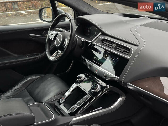 Серый Ягуар I-Pace, объемом двигателя 0 л и пробегом 163 тыс. км за 26500 $, фото 79 на Automoto.ua