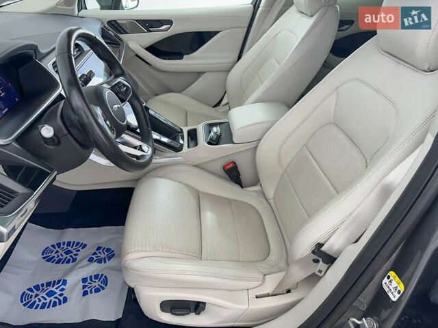 Серый Ягуар I-Pace, объемом двигателя 0 л и пробегом 68 тыс. км за 28950 $, фото 11 на Automoto.ua