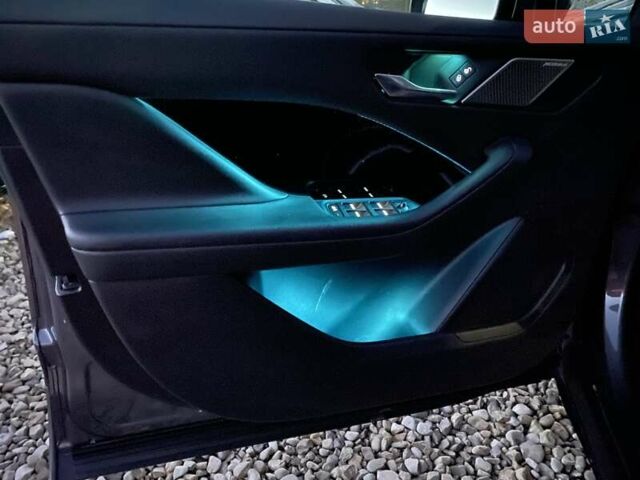 Серый Ягуар I-Pace, объемом двигателя 0 л и пробегом 95 тыс. км за 23900 $, фото 3 на Automoto.ua