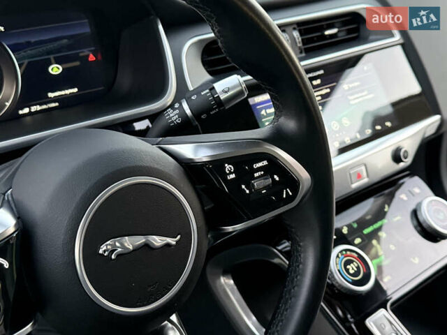Серый Ягуар I-Pace, объемом двигателя 0 л и пробегом 88 тыс. км за 23200 $, фото 32 на Automoto.ua