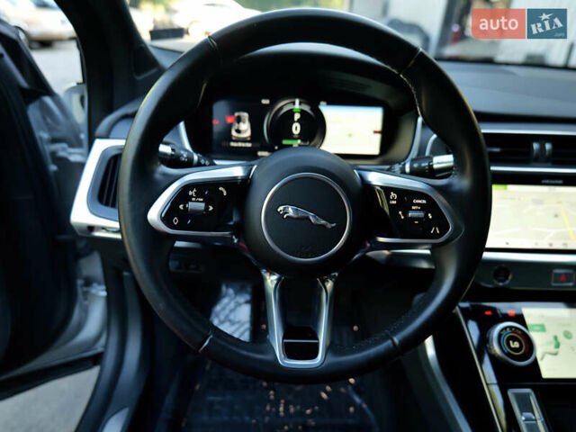 Серый Ягуар I-Pace, объемом двигателя 0 л и пробегом 37 тыс. км за 20000 $, фото 9 на Automoto.ua