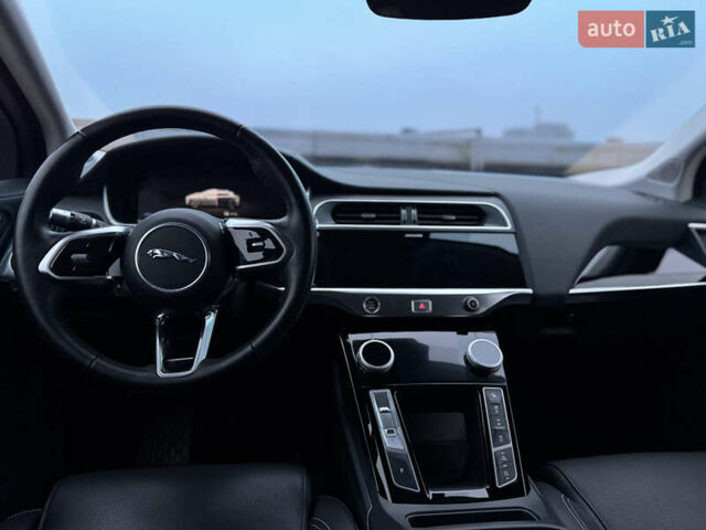 Сірий Ягуар I-Pace, об'ємом двигуна 0 л та пробігом 54 тис. км за 29400 $, фото 43 на Automoto.ua