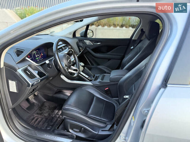 Сірий Ягуар I-Pace, об'ємом двигуна 0 л та пробігом 144 тис. км за 22999 $, фото 33 на Automoto.ua