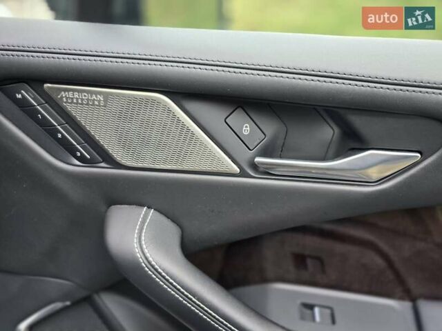 Сірий Ягуар I-Pace, об'ємом двигуна 0 л та пробігом 120 тис. км за 23500 $, фото 55 на Automoto.ua