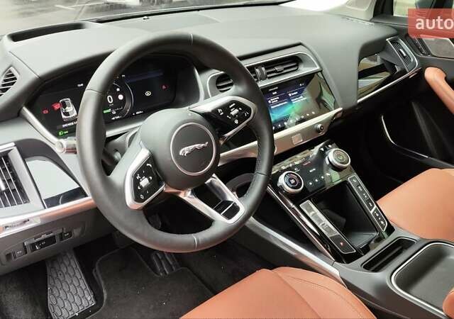 Серый Ягуар I-Pace, объемом двигателя 0 л и пробегом 66 тыс. км за 25500 $, фото 102 на Automoto.ua