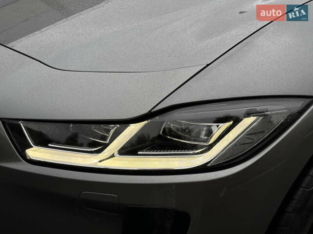 Серый Ягуар I-Pace, объемом двигателя 0 л и пробегом 163 тыс. км за 26500 $, фото 31 на Automoto.ua
