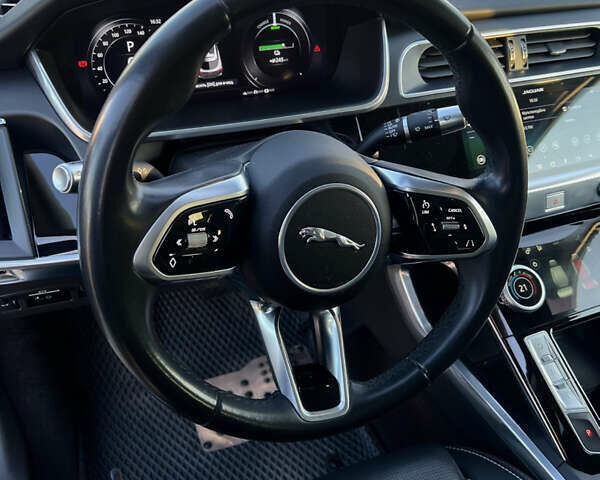 Серый Ягуар I-Pace, объемом двигателя 0 л и пробегом 60 тыс. км за 25399 $, фото 21 на Automoto.ua