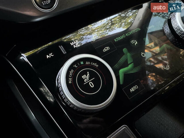 Серый Ягуар I-Pace, объемом двигателя 0 л и пробегом 158 тыс. км за 22950 $, фото 191 на Automoto.ua