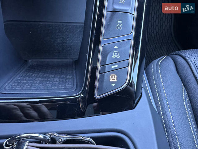 Серый Ягуар I-Pace, объемом двигателя 0 л и пробегом 106 тыс. км за 22900 $, фото 49 на Automoto.ua