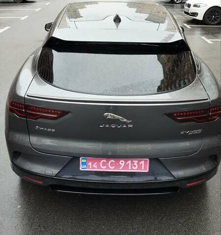 Серый Ягуар I-Pace, объемом двигателя 0 л и пробегом 66 тыс. км за 25500 $, фото 12 на Automoto.ua