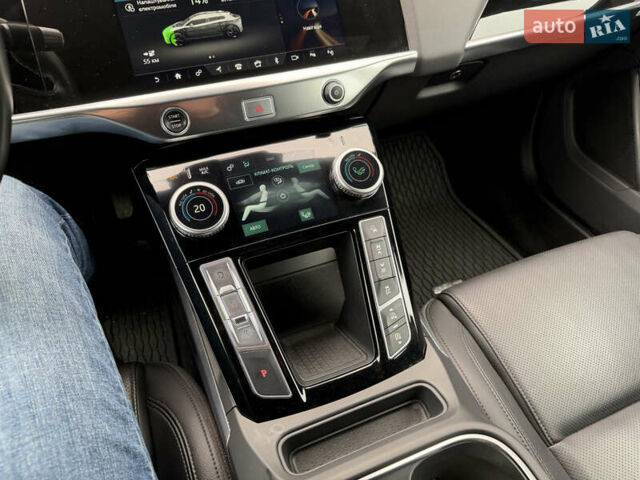Ягуар I-Pace 2019 в Тернополе на Automoto.ua Серый Ягуар I-Pace, объемом двигателя 0 л и пробегом 128 тыс. км за 22300 $, фото 37 на Automoto.ua
