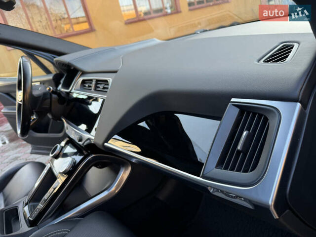 Сірий Ягуар I-Pace, об'ємом двигуна 0 л та пробігом 92 тис. км за 20999 $, фото 26 на Automoto.ua