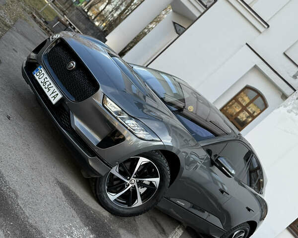 Серый Ягуар I-Pace, объемом двигателя 0 л и пробегом 59 тыс. км за 23850 $, фото 2 на Automoto.ua