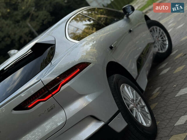 Серый Ягуар I-Pace, объемом двигателя 0 л и пробегом 158 тыс. км за 22950 $, фото 261 на Automoto.ua