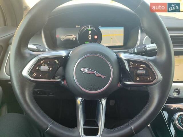 Серый Ягуар I-Pace, объемом двигателя 0 л и пробегом 128 тыс. км за 21600 $, фото 21 на Automoto.ua