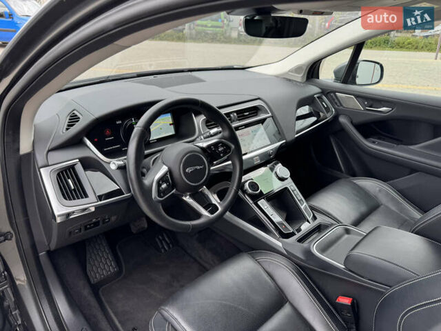 Серый Ягуар I-Pace, объемом двигателя 0 л и пробегом 148 тыс. км за 23499 $, фото 47 на Automoto.ua