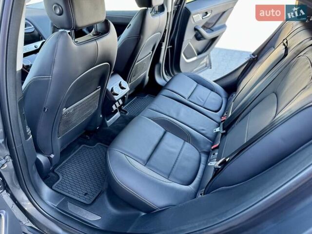 Ягуар I-Pace 2019 в Черновцах на Automoto.ua Серый Ягуар I-Pace, объемом двигателя 0 л и пробегом 76 тыс. км за 25800 $, фото 28 на Automoto.ua