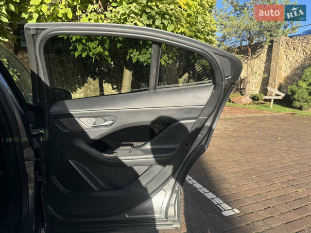 Серый Ягуар I-Pace, объемом двигателя 0 л и пробегом 86 тыс. км за 23599 $, фото 45 на Automoto.ua