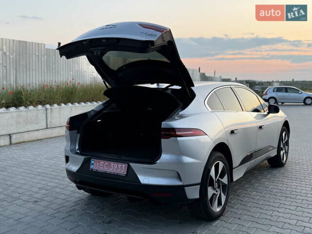 Серый Ягуар I-Pace, объемом двигателя 0 л и пробегом 144 тыс. км за 21998 $, фото 67 на Automoto.ua