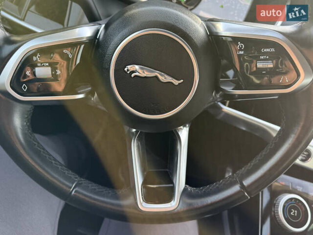 Серый Ягуар I-Pace, объемом двигателя 0 л и пробегом 112 тыс. км за 22999 $, фото 72 на Automoto.ua