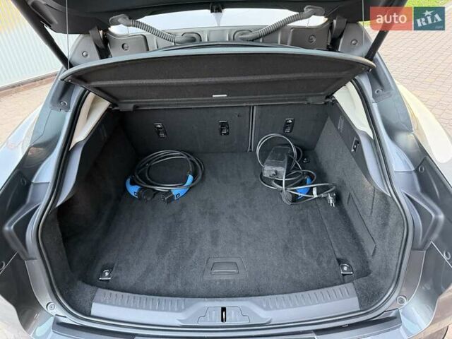 Серый Ягуар I-Pace, объемом двигателя 0 л и пробегом 158 тыс. км за 22700 $, фото 68 на Automoto.ua
