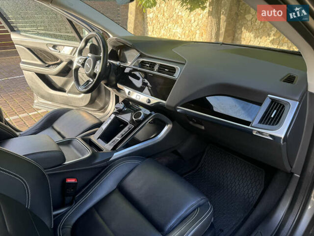 Сірий Ягуар I-Pace, об'ємом двигуна 0 л та пробігом 86 тис. км за 23599 $, фото 32 на Automoto.ua