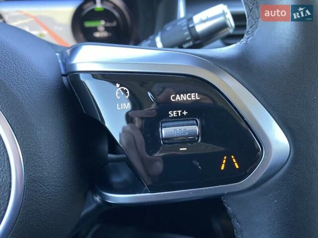 Серый Ягуар I-Pace, объемом двигателя 0 л и пробегом 95 тыс. км за 23900 $, фото 7 на Automoto.ua