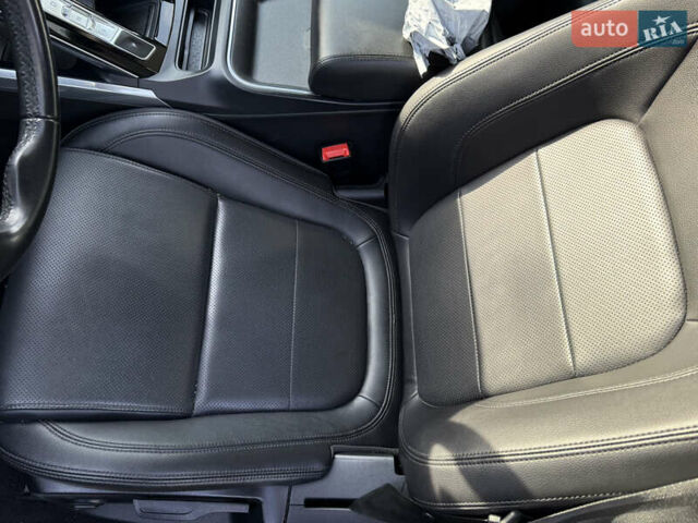 Серый Ягуар I-Pace, объемом двигателя 0 л и пробегом 112 тыс. км за 22999 $, фото 32 на Automoto.ua