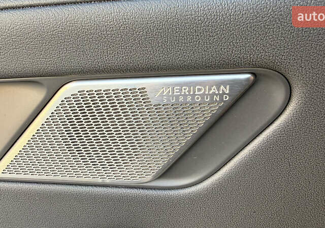 Серый Ягуар I-Pace, объемом двигателя 0 л и пробегом 87 тыс. км за 28300 $, фото 31 на Automoto.ua