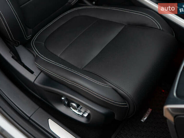 Серый Ягуар I-Pace, объемом двигателя 0 л и пробегом 78 тыс. км за 27000 $, фото 65 на Automoto.ua