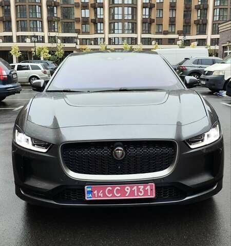Серый Ягуар I-Pace, объемом двигателя 0 л и пробегом 66 тыс. км за 25500 $, фото 1 на Automoto.ua
