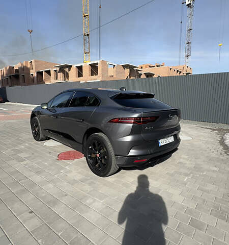 Серый Ягуар I-Pace, объемом двигателя 0 л и пробегом 74 тыс. км за 25500 $, фото 5 на Automoto.ua