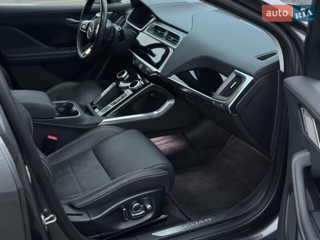 Сірий Ягуар I-Pace, об'ємом двигуна 0 л та пробігом 54 тис. км за 29400 $, фото 38 на Automoto.ua