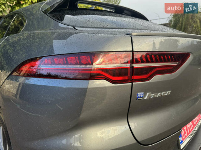 Серый Ягуар I-Pace, объемом двигателя 0 л и пробегом 86 тыс. км за 23599 $, фото 12 на Automoto.ua