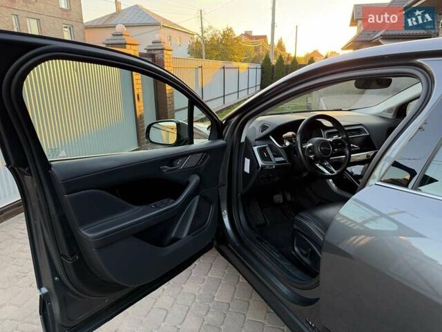 Серый Ягуар I-Pace, объемом двигателя 0 л и пробегом 158 тыс. км за 22700 $, фото 31 на Automoto.ua