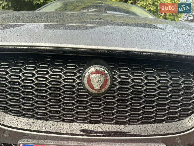 Серый Ягуар I-Pace, объемом двигателя 0 л и пробегом 86 тыс. км за 23599 $, фото 22 на Automoto.ua