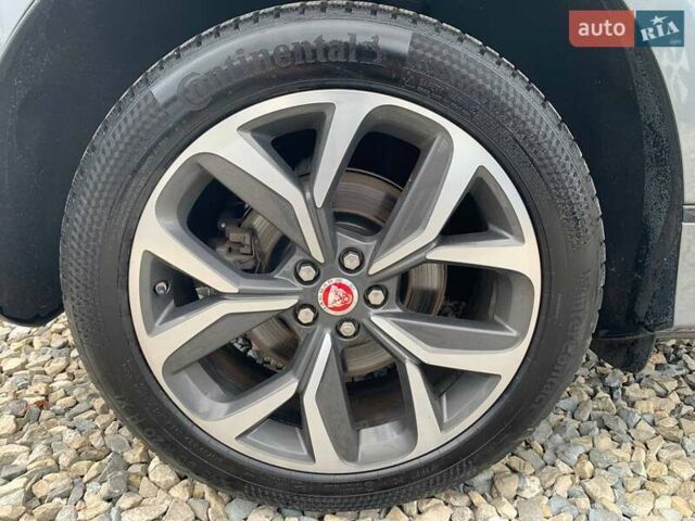 Серый Ягуар I-Pace, объемом двигателя 0 л и пробегом 147 тыс. км за 23499 $, фото 14 на Automoto.ua